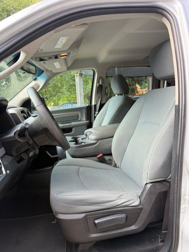 DODGE RAM 1500 LARAMIE 5.7 HEMI 6 POSTI