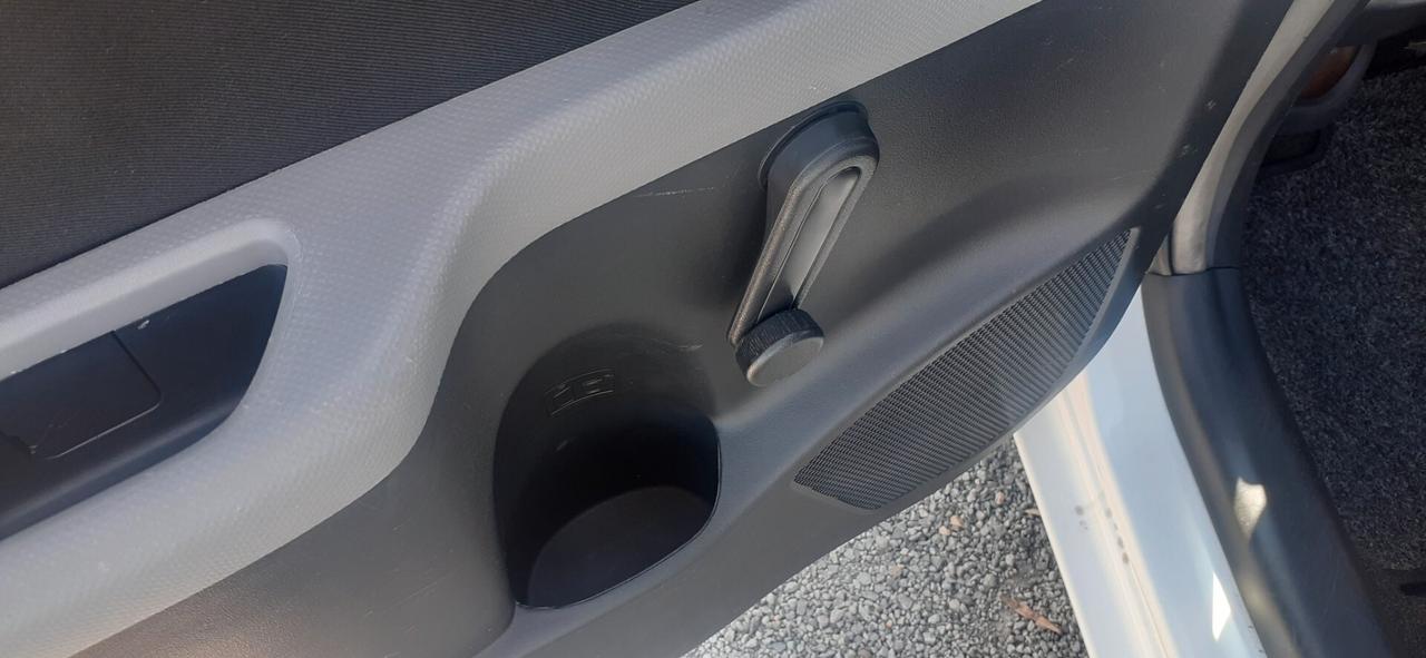Toyota Yaris 2010 - 1.4 D-4D LB AUTOMOBILI
