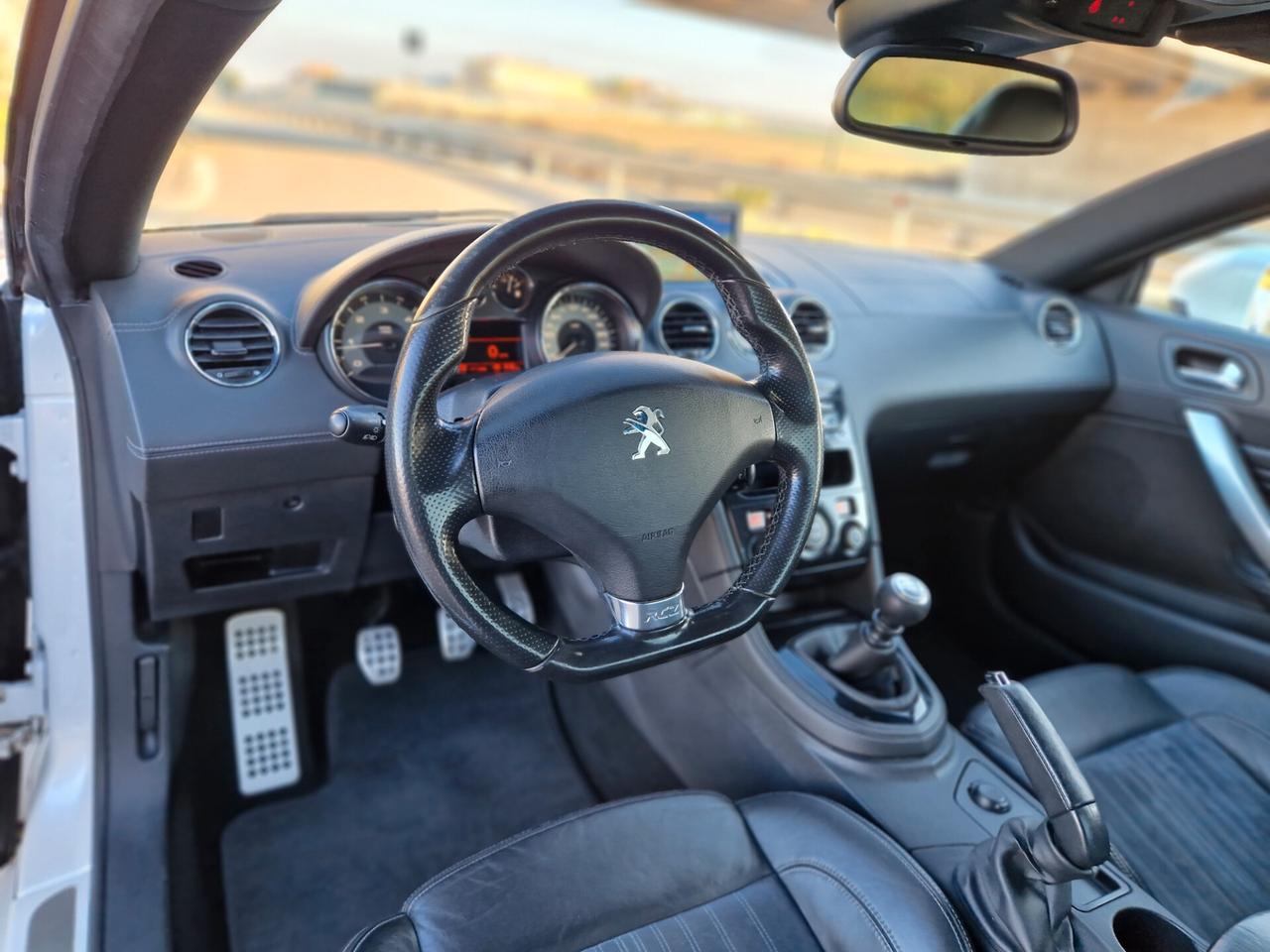 Peugeot RCZ 2.0 HDi 163CV