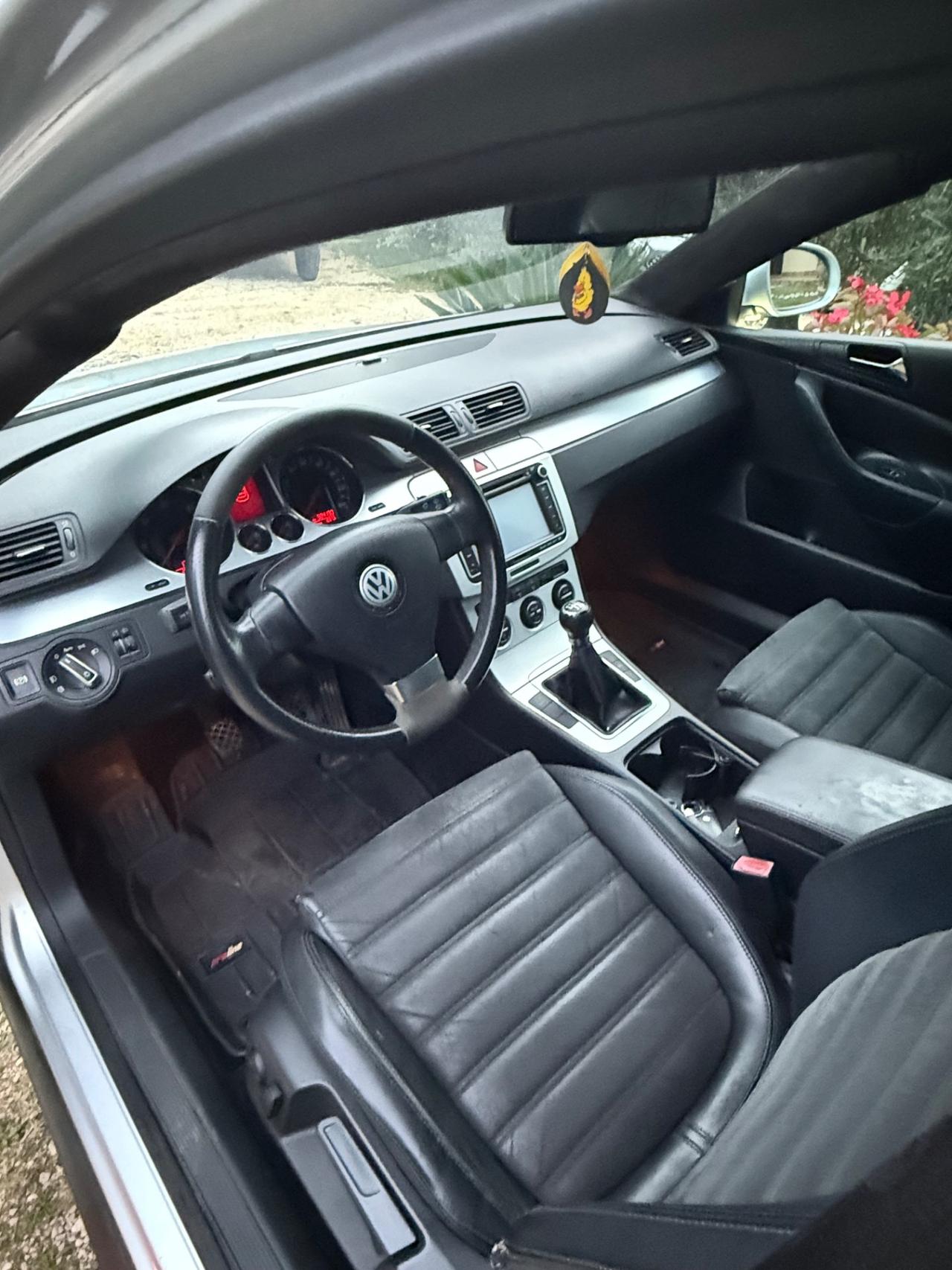 Volkswagen Passat 2.0 TDI DPF Var. Highline