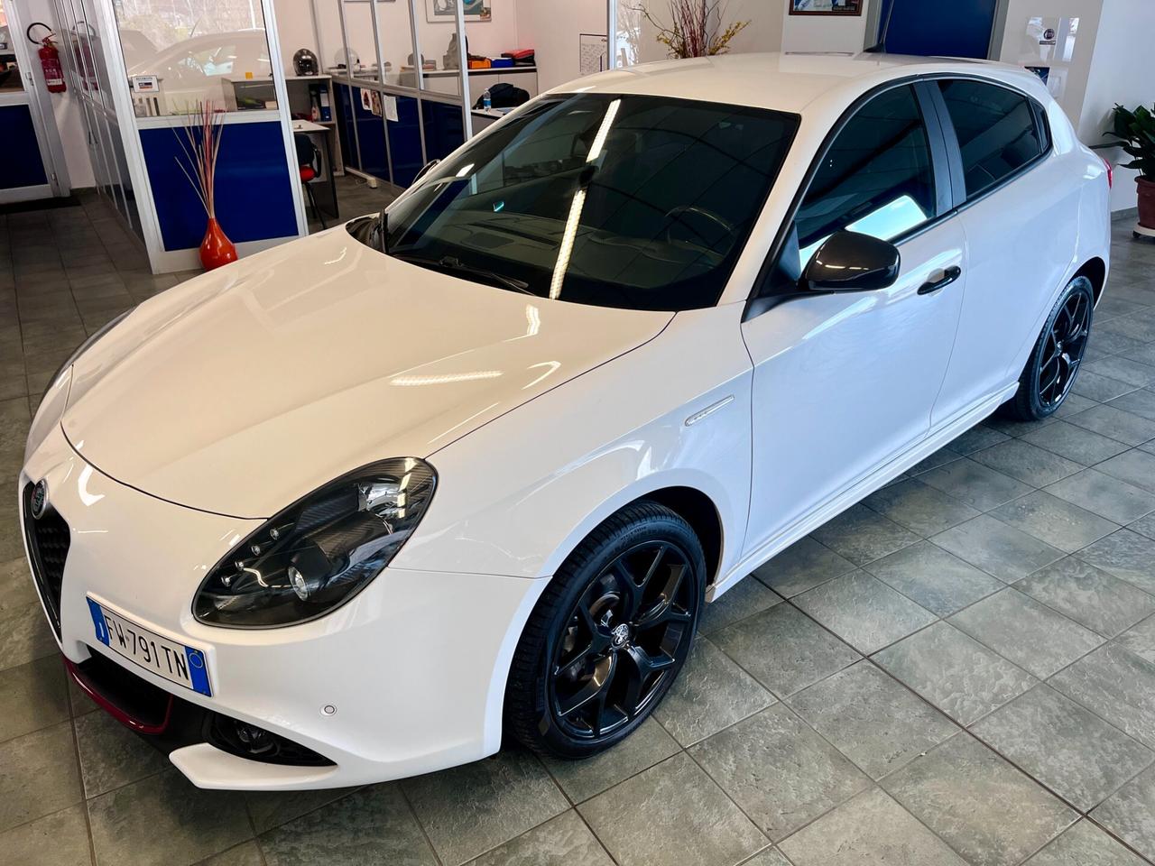 Alfa Romeo Giulietta 1.6 JTDm CAMBIO AUTOMATICO 120 CV Sport-NEOPATENTATI-