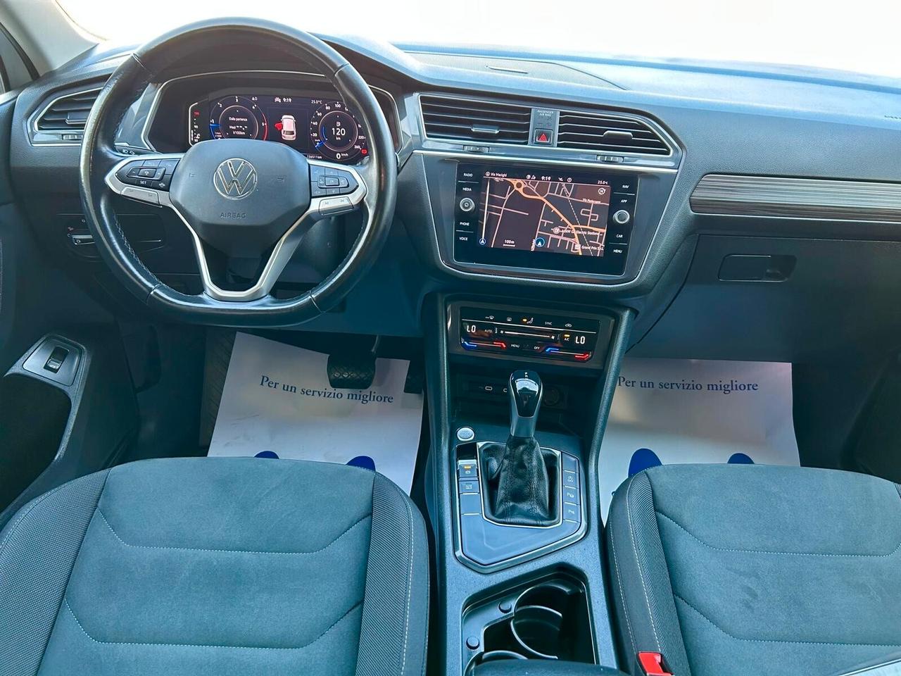 Volkswagen Tiguan 2.0 TDI 150cv SCR DSG TETTO PANORAMICO