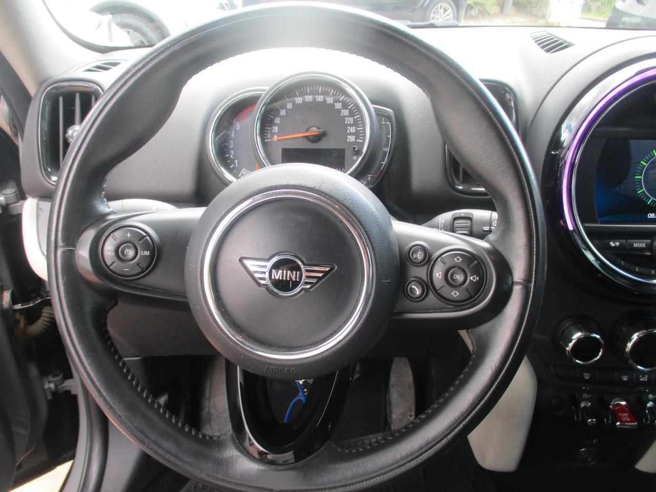 Mini Cooper D Countryman Mini 2.0 Cooper D Business Countryman Automatica