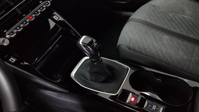 PEUGEOT 2008 100 ALLURE *SENZA VINCOLO FINANZIAMENTO