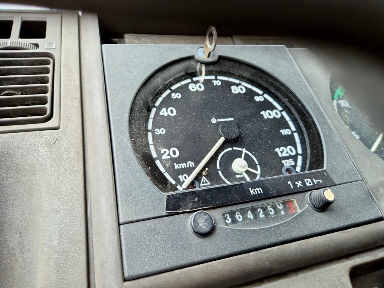 IVECO EUROCARGO 120E18 centina registrabile