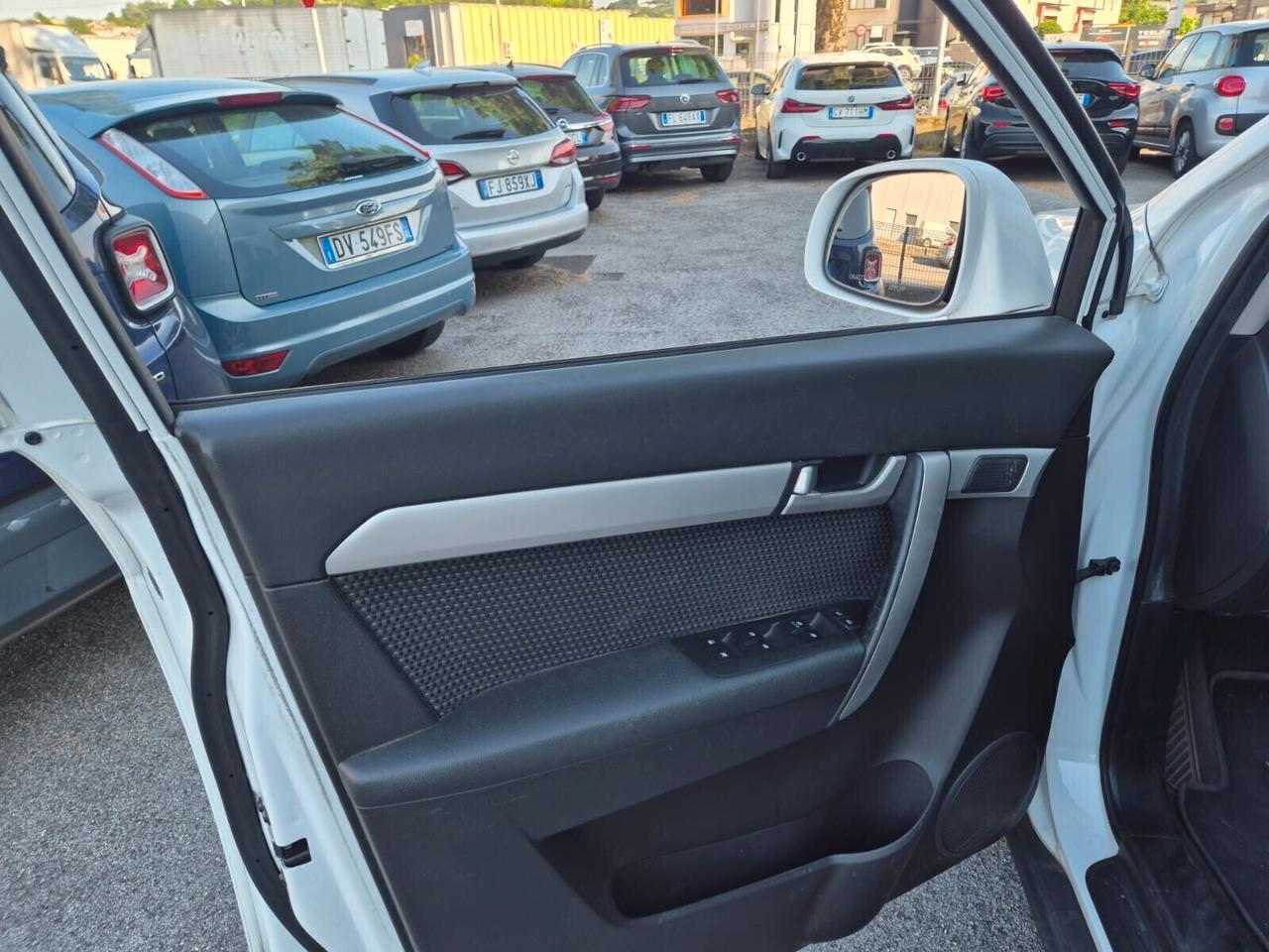 Chevrolet Captiva 2.2 VCDi LT 7 P.ti