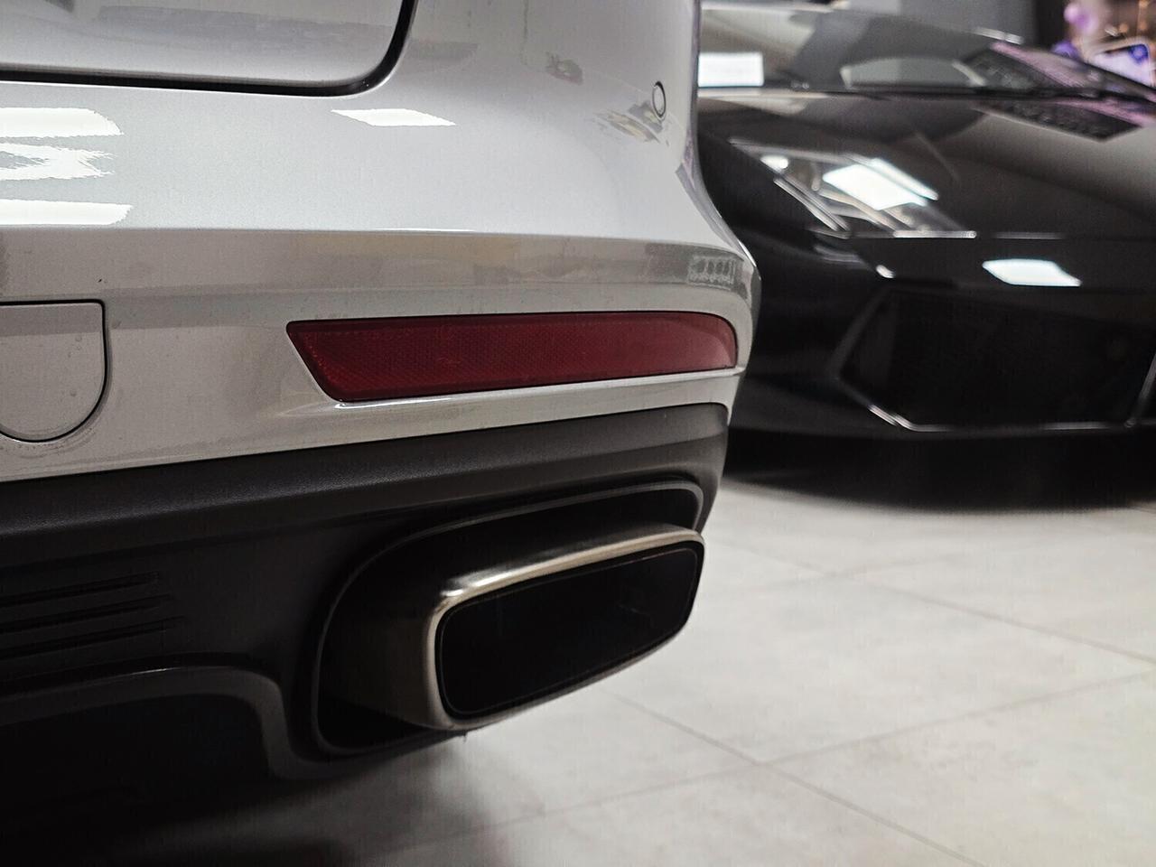 Porsche Panamera 4 Sport Turismo 2.9 AUTO _ SERVICE BOOK PORSCHE _ UNICO PROPRIETARIO _ TETTO _ FULL OPTIONAL _ CONDIZIONI TOP