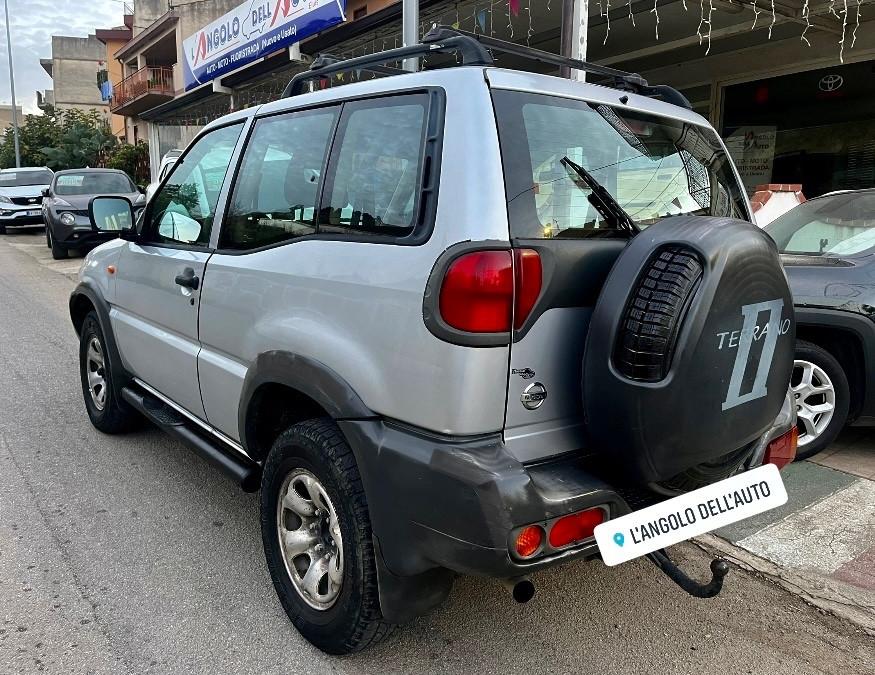 Nissan Terrano II Terrano 2.7 Tdi 3p. Hard Top Commercial