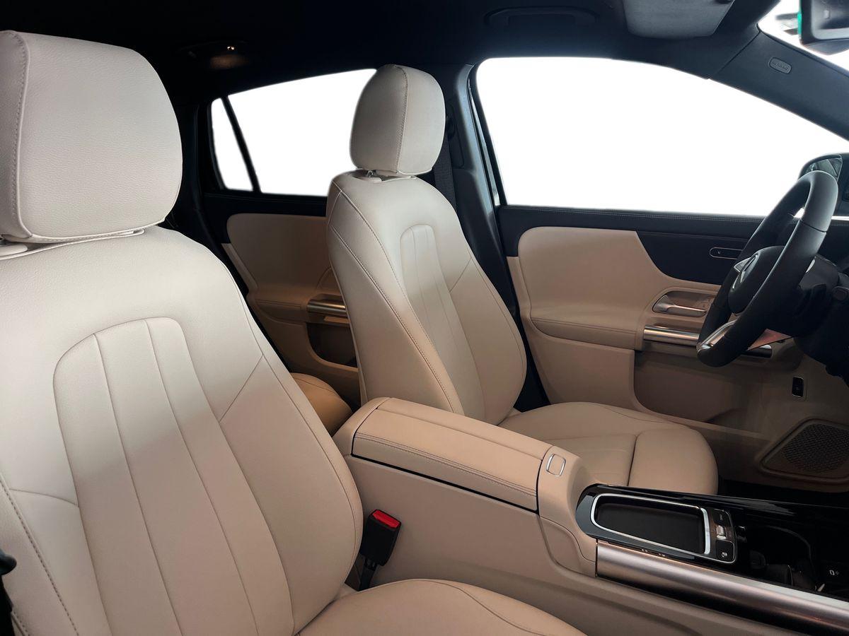 Mercedes-Benz GLA 200 d automatic