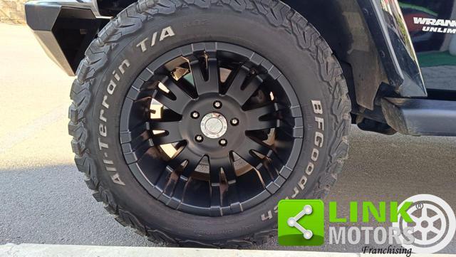 JEEP Wrangler Unlimited 2.8 CRD DPF Auto