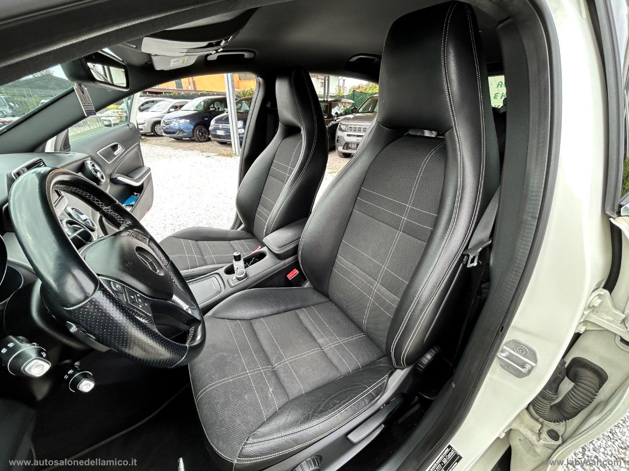 MERCEDES-BENZ GLA 200 CDI Automatic Premium