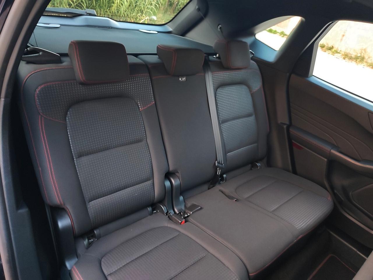 Ford Kuga ST LINE AUTOMATIK F1 2.0 TDI 120 CV 2WD TELECAMERA NAVIGATORE