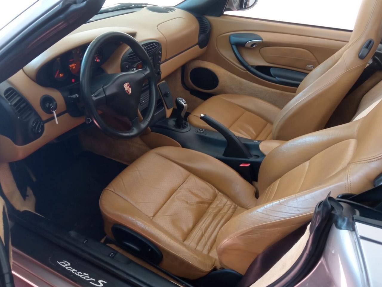 Porsche Boxster 2.7i 24V HARD TOP