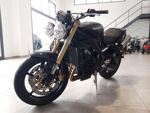 Triumph Street Triple 675