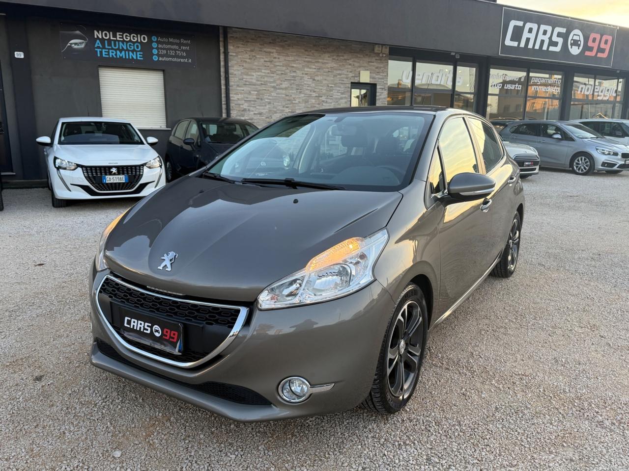 Peugeot 208 1.6 e-HDi 92 CV Stop&Start 5 porte Allure