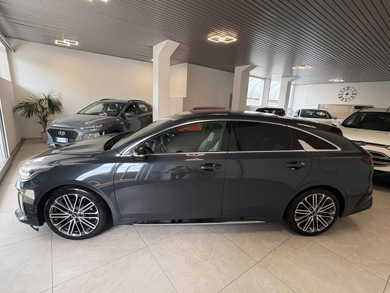 Kia ProCeed 1.6 CRDI DCT GT Line