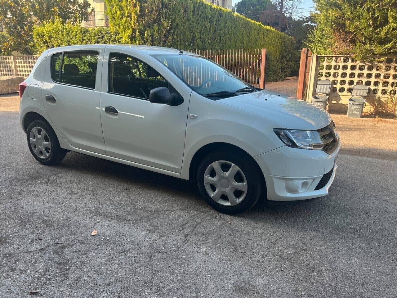 Dacia Sandero 1.2 GPL 75CV Lauréate Garantita