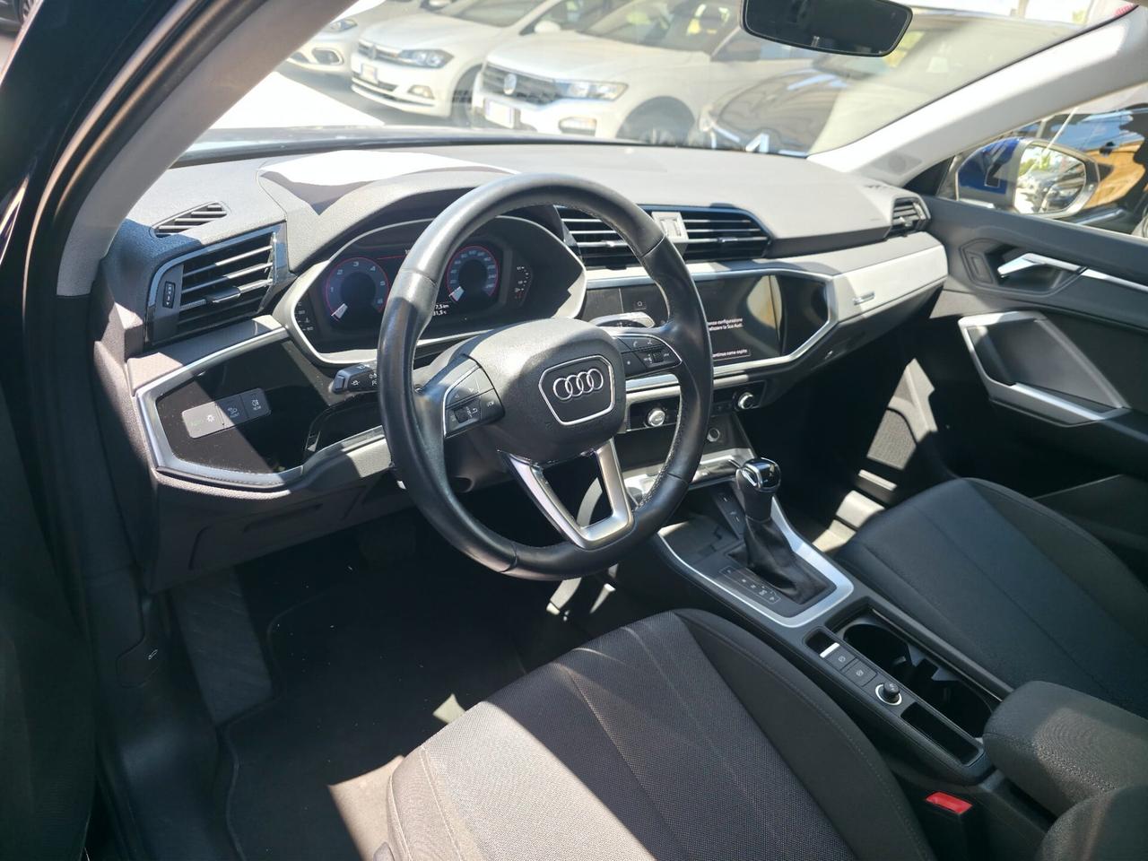 Audi Q3 35 TDI S tronic Business Advanced