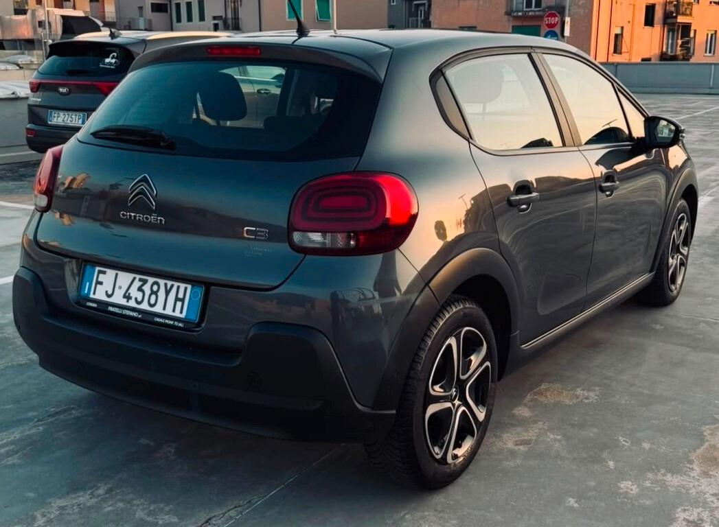 Citroen C3 PureTech 82 Shine GUIDABILE DA NEOPATENTATI