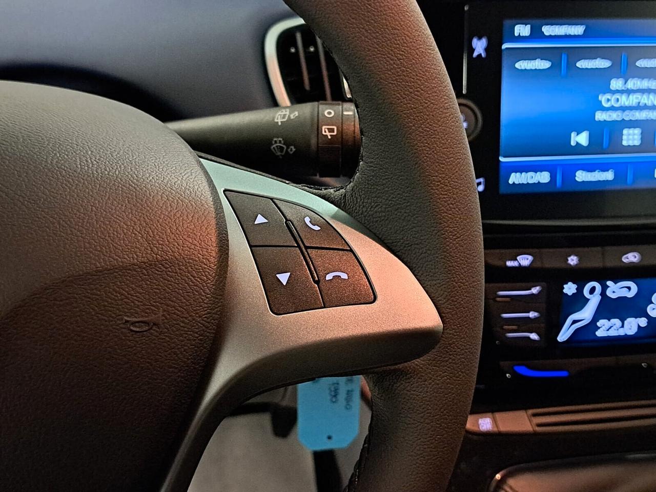 Lancia Ypsilon 1.0 FireFly Hybrid Platino Km. 0 (466)