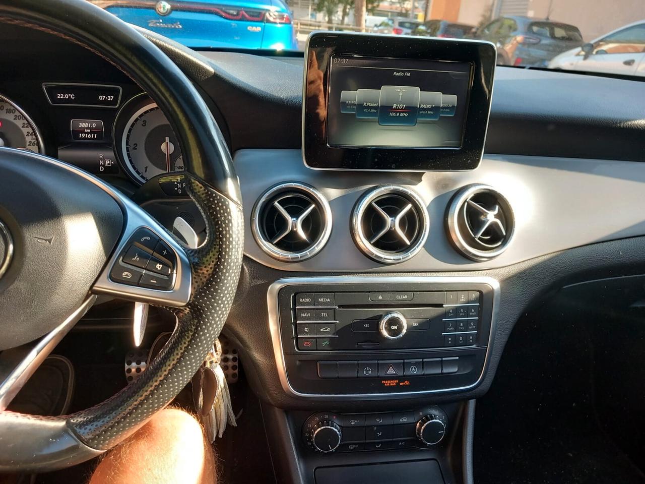 Mercedes-benz CLA 200 d S.W. Automatic Premium