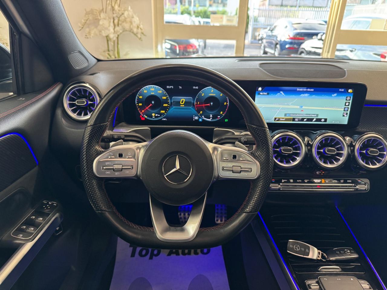 MERCEDES-BENZ GLB 200 d AUT. 4MATIC AMGLINE PREMIUM PLUS