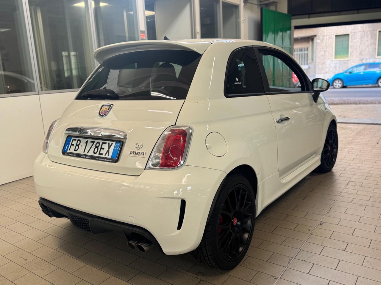 Abarth 595 1.4 Turbo T-Jet 160 CV Yamaha Factory Racing