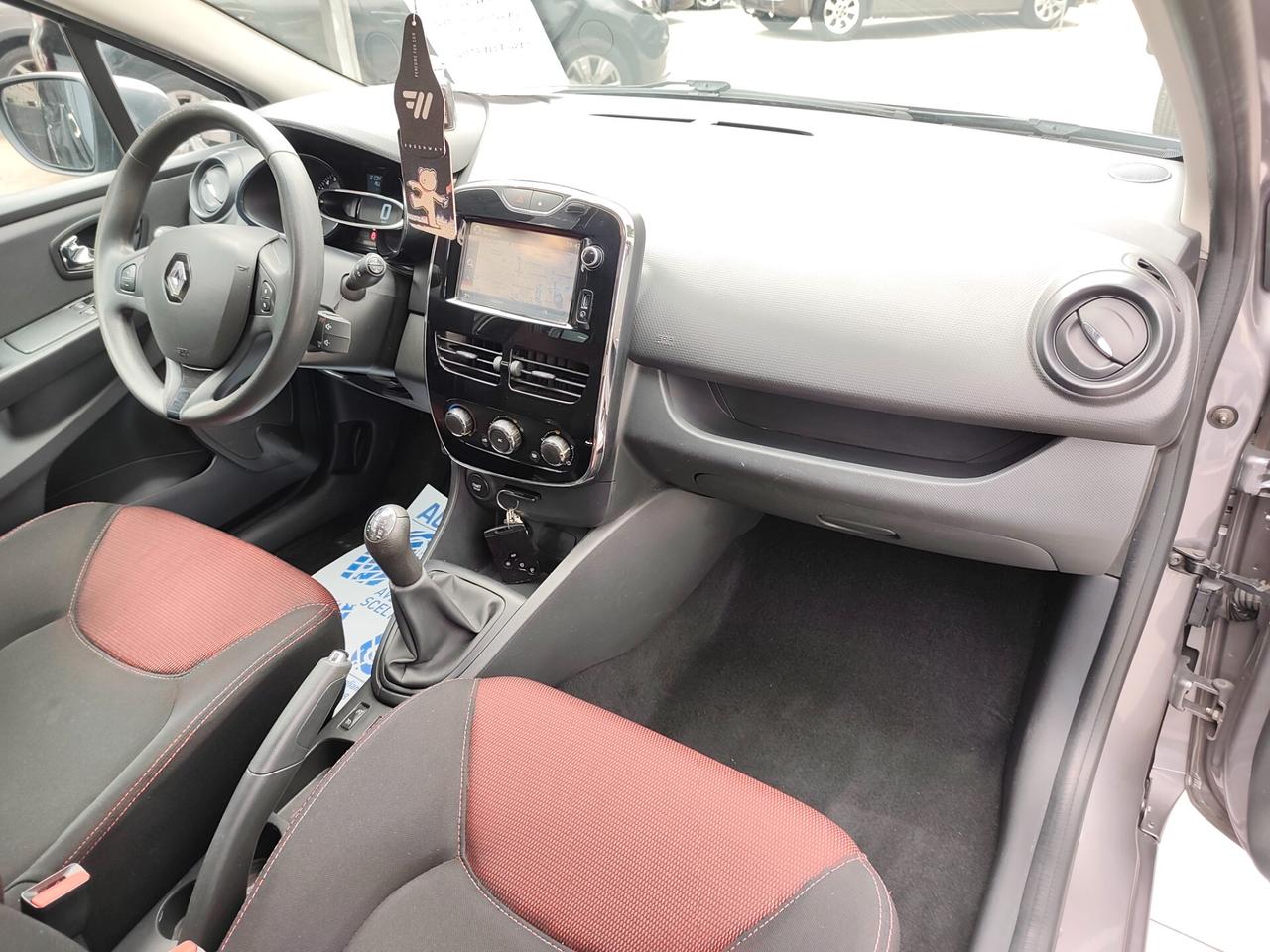 Renault Clio 1.2 BENZINA NAVIGATORE