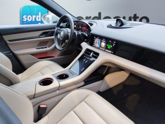PORSCHE Taycan 4 Cross Turismo