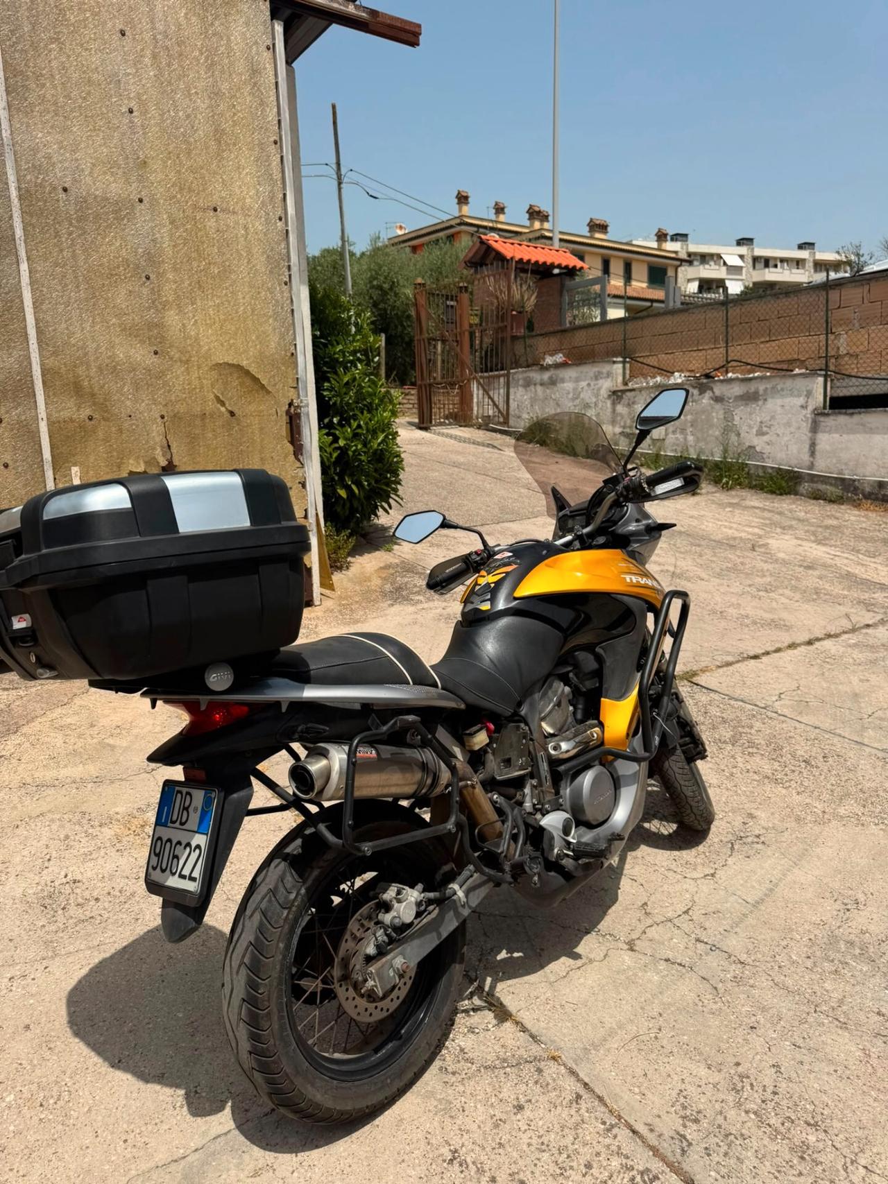 Honda Transalp XL 700 V, KM ORIGINALI, OTTIME CONDIZIONI