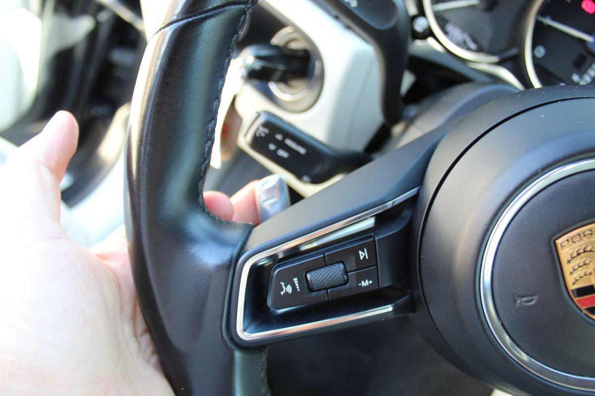 PORSCHE - Macan - 2.0