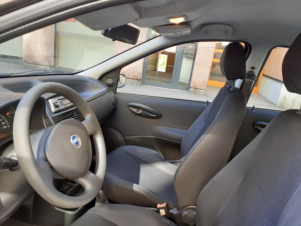 FIAT PUNTO -. APERTI AD AGOSTO