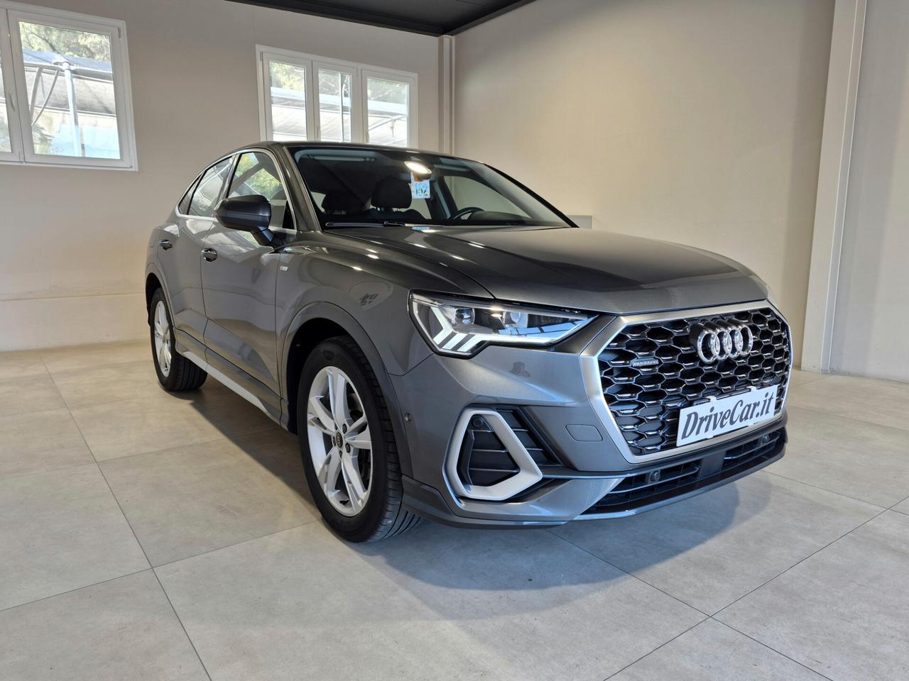 Audi Q3 SPORTBACK 35 TDI QUATTRO S TRONIC S LINE LED NAVI APPLE CARPLAY / ANDROID AUTO