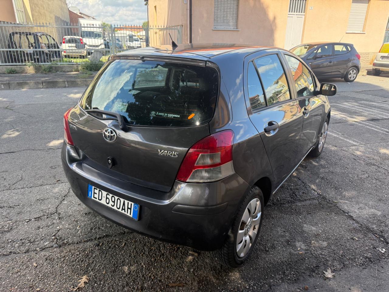 Toyota Yaris 1.0 5 porte Now GPL