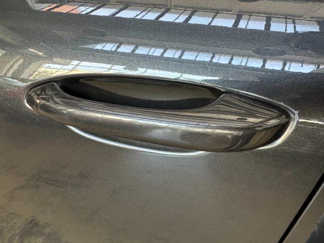 PORSCHE Macan 2.0 PDK - 21" - Tetto - Scarichi - PDLS - ACC-Bose