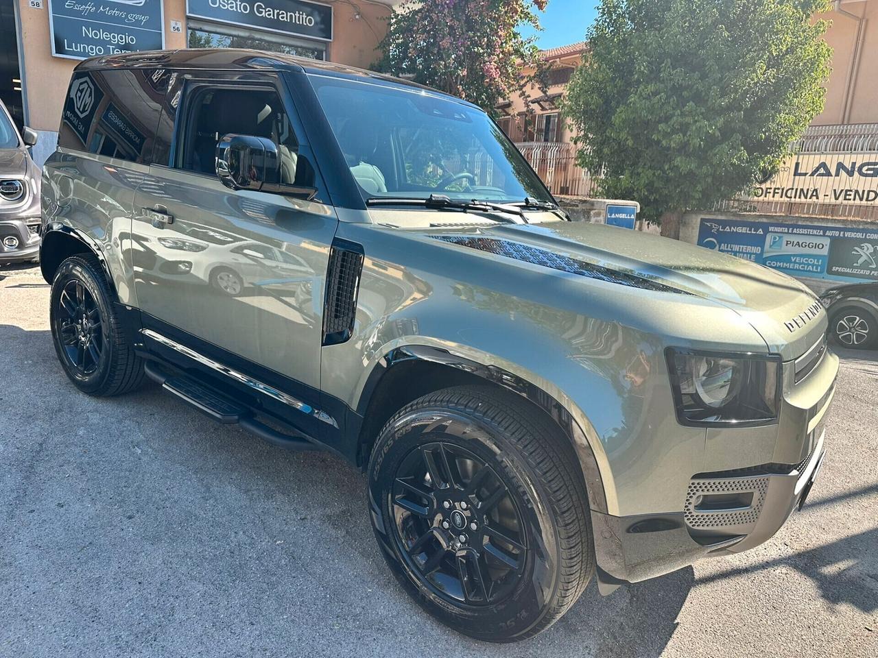 Land Rover Defender 90 3.0D I6 200 CV AWD Auto X-Dynamic SE