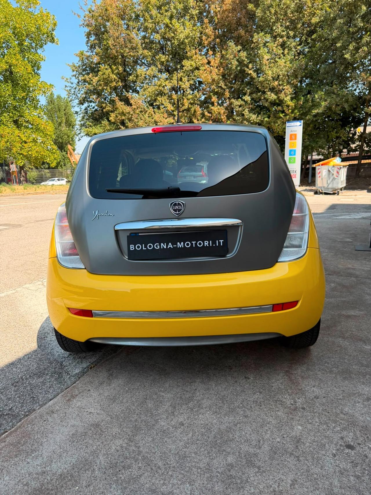 Lancia Ypsilon 1.2 Argento