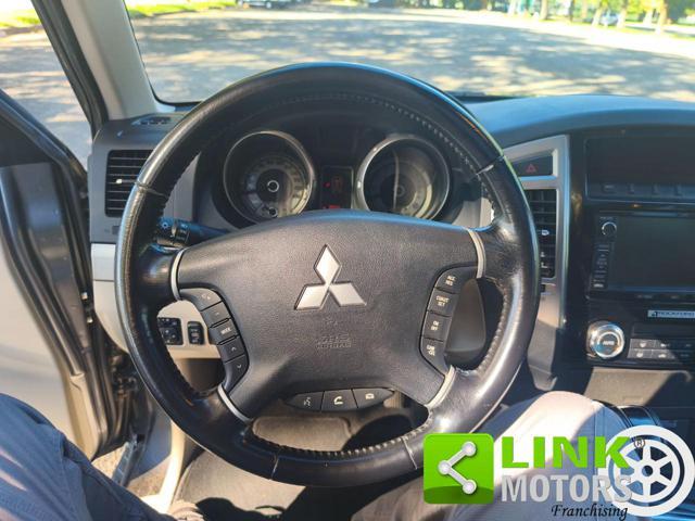 MITSUBISHI Pajero 3.2 DI-DC 200 CV 16V aut. 5p. Instyle DPF