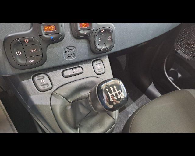 FIAT New Panda 1.0 firefly hybrid Cross s&s 70cv 5p.ti