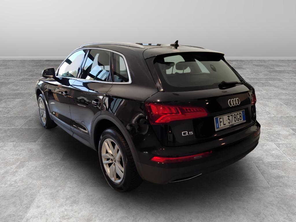 AUDI Q5 II 2017 - Q5 40 2.0 tdi Business quattro 190cv s-tronic