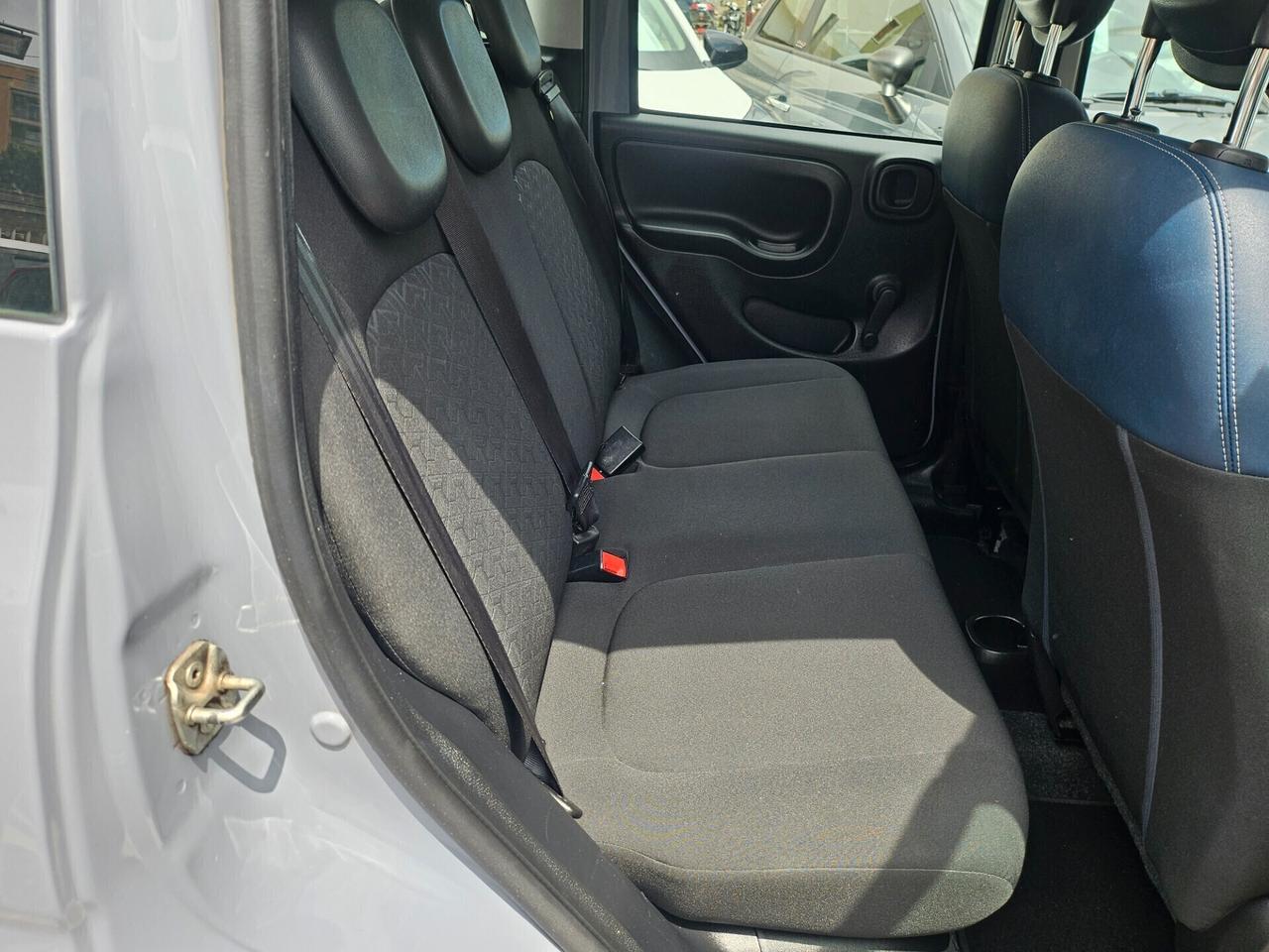Fiat Panda 1.0 FireFly S&S Hybrid City Cross 05/2022