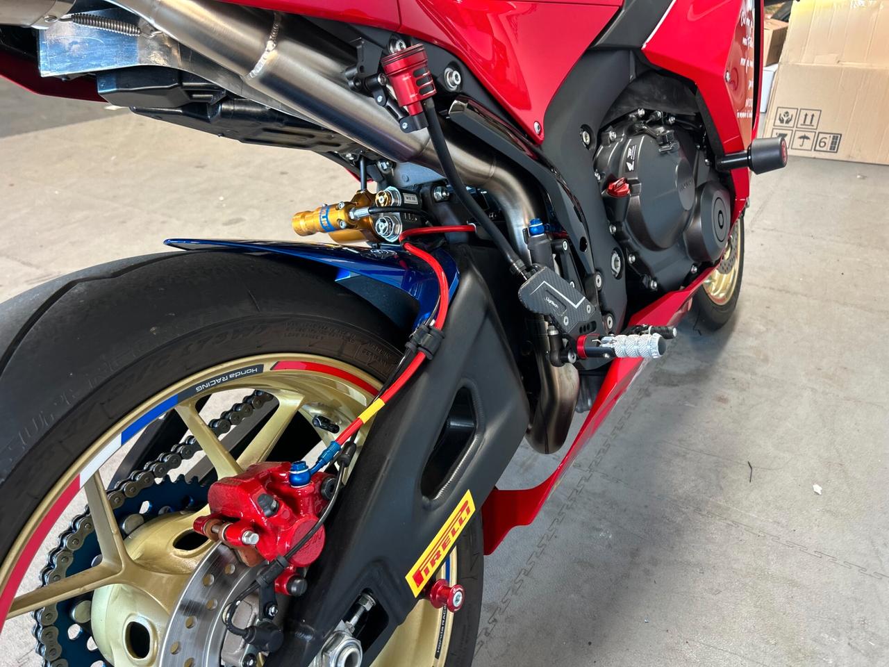 Honda CBR 600 RR racing