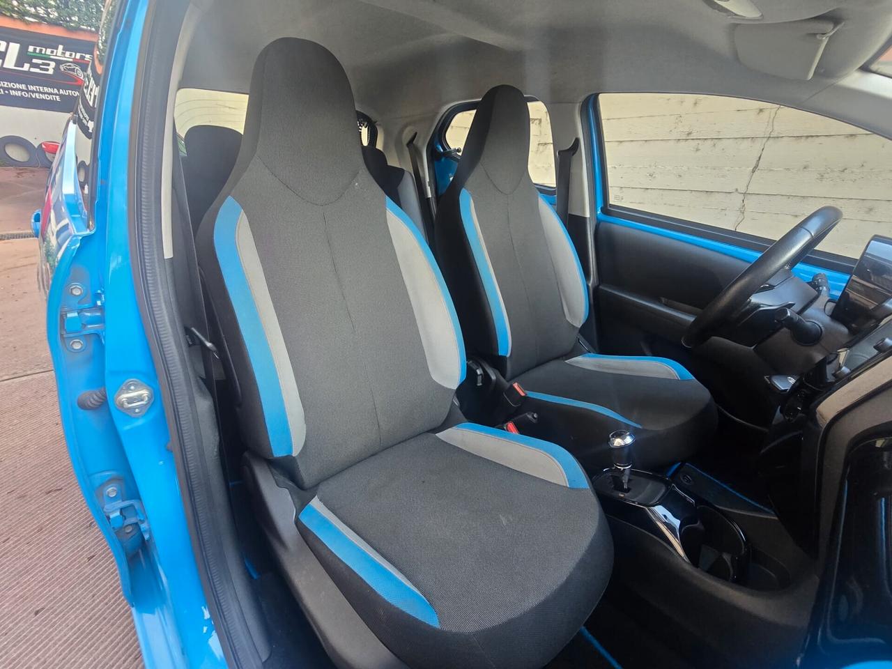 Toyota Aygo 1.0 VVT-i 69 CV 3 porte x-play MMT - FRIZIONE NUOVA...!!!!!