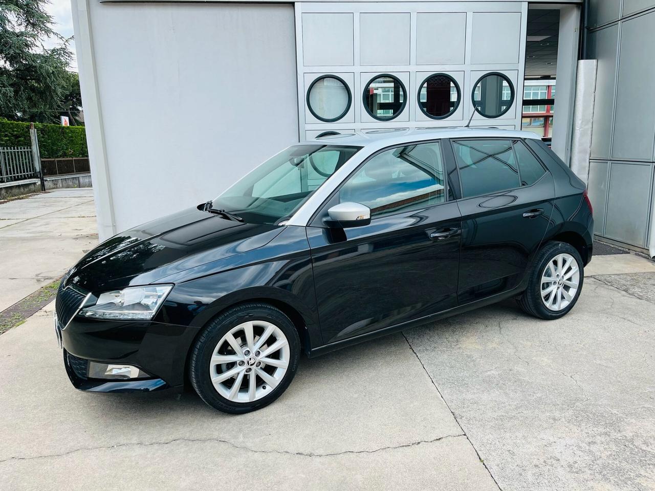 Skoda Fabia 1.0 MPI 75 CV Twin Color Nero