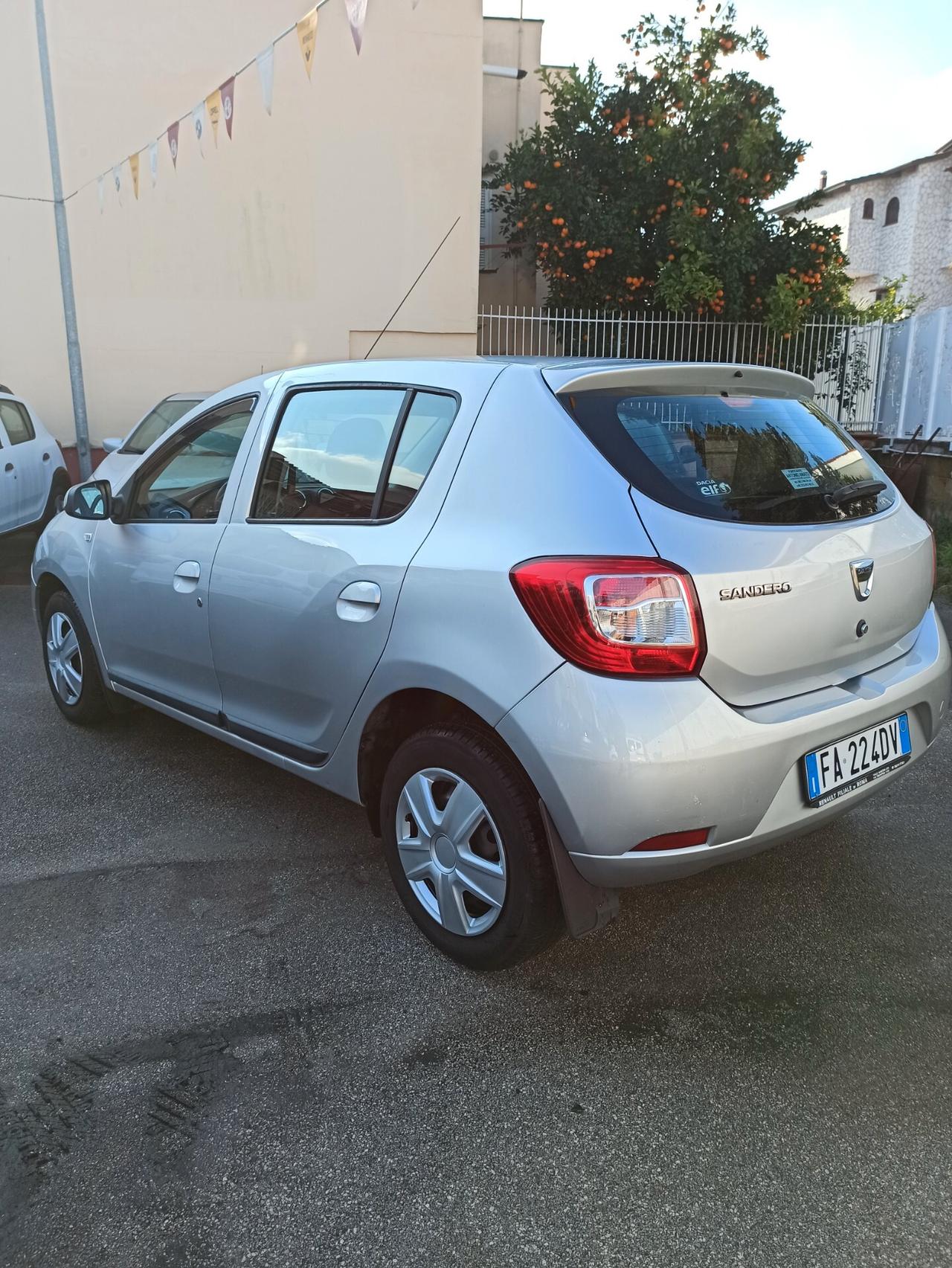 Dacia Sandero 1.5 dCi 8V 75CV Start&Stop Lauréate