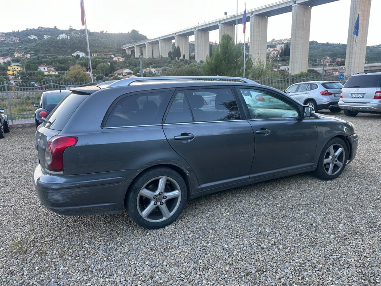 Toyota Avensis 2.2 D-4D 16V Station Wagon