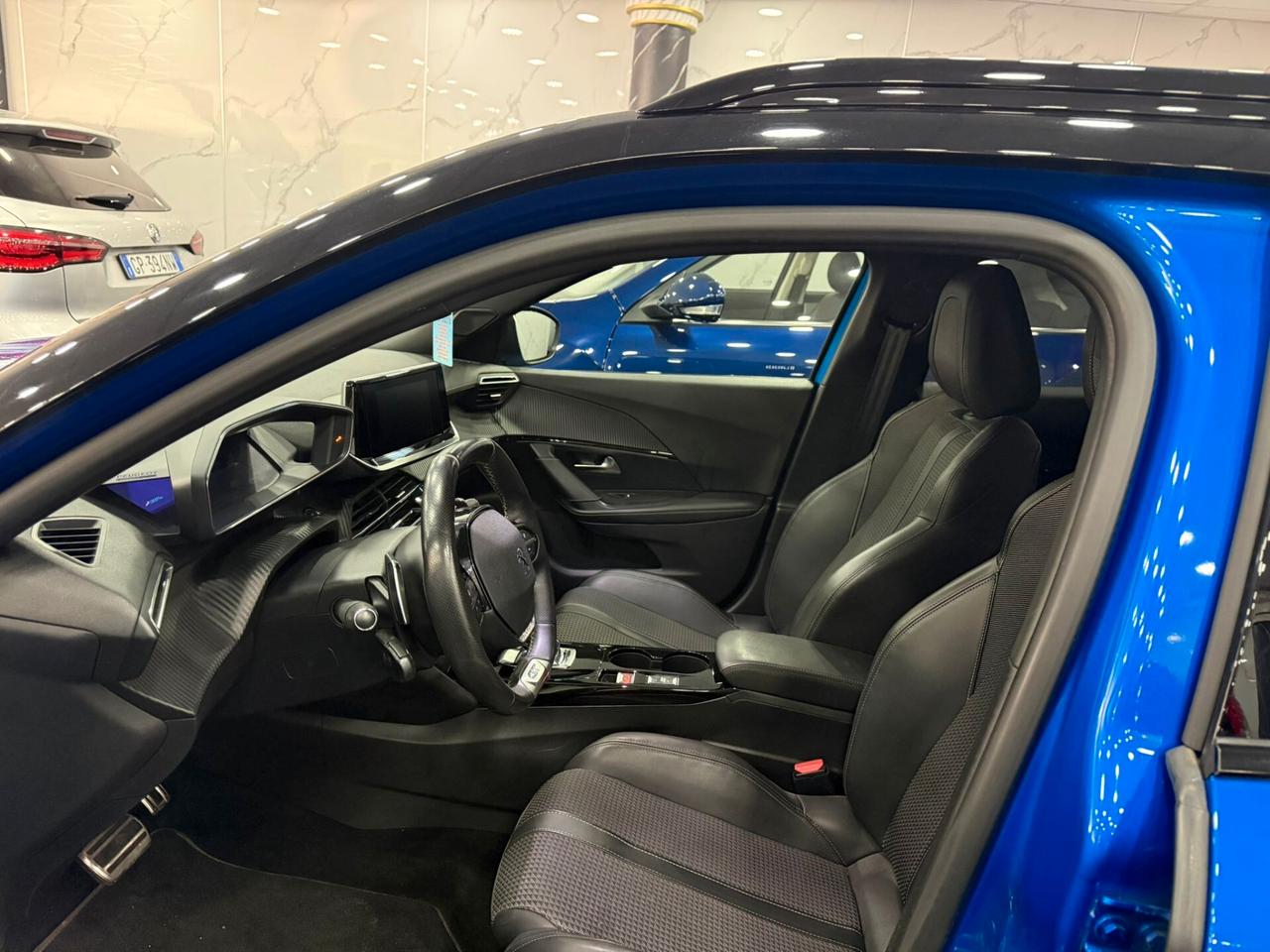 Peugeot 2008 BlueHDi 130 S&S EAT8 GT Line