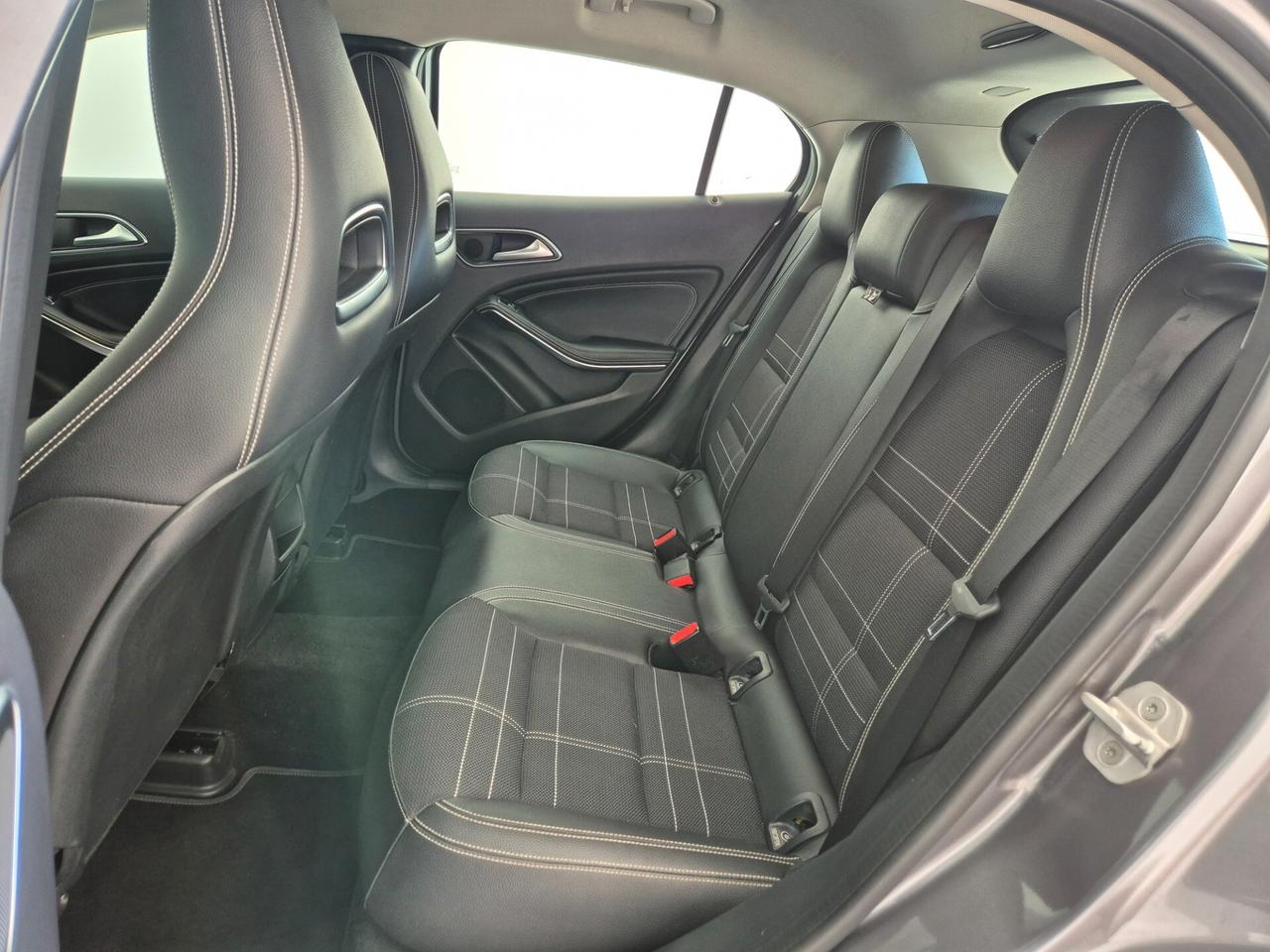 Mercedes-benz GLA 180 d Automatic Sport