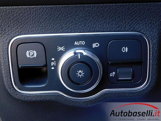 MERCEDES-BENZ GLB 200 D PREMIUM AUTOMATIC 8G-DCT 'UNICA PROPRIETARIA'