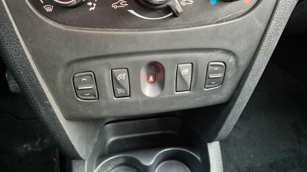 Dacia Sandero Stepway 1.5dCi 90CV Prestige-11/2014